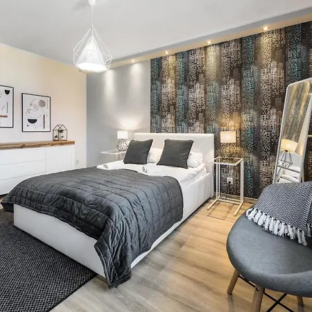 VIP Apartamenty Centrum Przy Równi-2